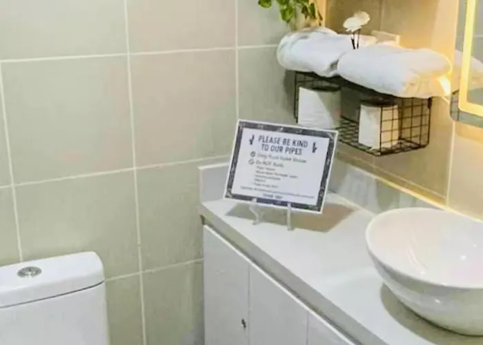 Jl's Hideaway At Fame Residences Manila