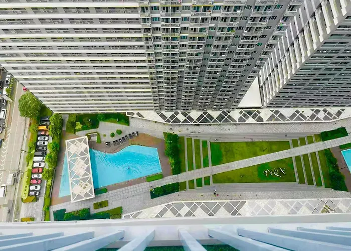 Jl's Hideaway At Fame Residences Manila