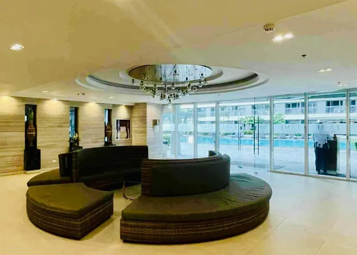 Jl's Hideaway At Fame Residences Aparthotel